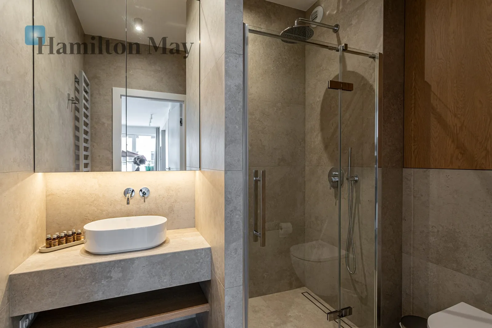 Subregion: Służewiec Distance to centre: 5.29 km Level: 7 Price: 15600 PLN Bedrooms: 3 - slider