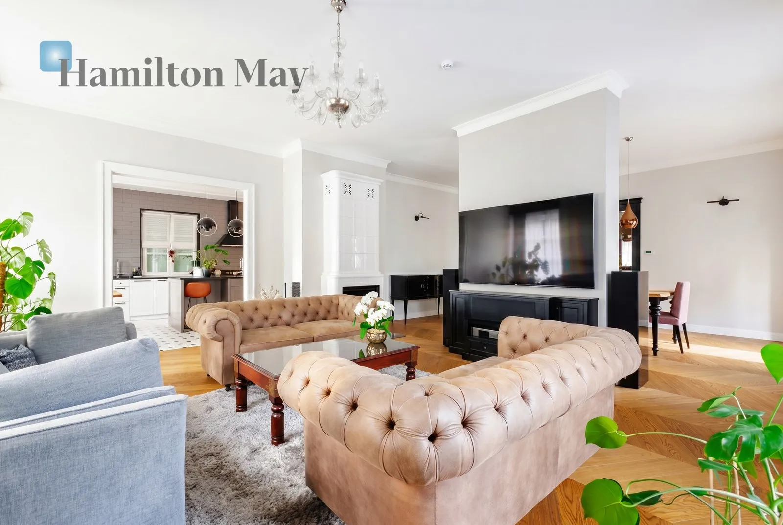 Region: Praga-Południe Subregion: Saska Kępa Distance to centre: 2.94 km Price: 11000 EUR Bedrooms: 6 Bathrooms: 4 Plot size: 500m2 Price/m2: 24 EUR - slider
