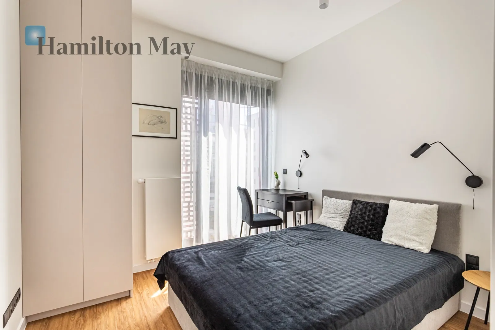 Region: Wola Subregion: Czyste Distance to centre: 1.96 km Level: 6 Price: 4500 PLN Bedrooms: 1 Bathrooms: 1 Size: 34m2 - slider