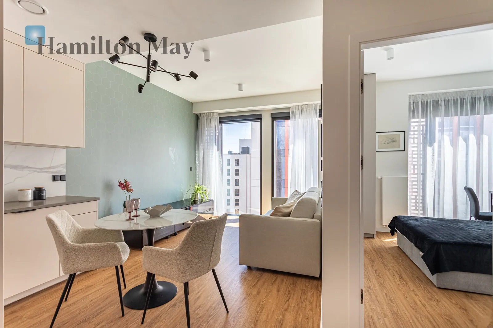 Street: Prosta Region: Wola Subregion: Czyste Distance to centre: 1.96 km Level: 6 Price: 4500 PLN Bedrooms: 1 Bathrooms: 1 Size: 34m2 Price/m2: 132 PLN - slider