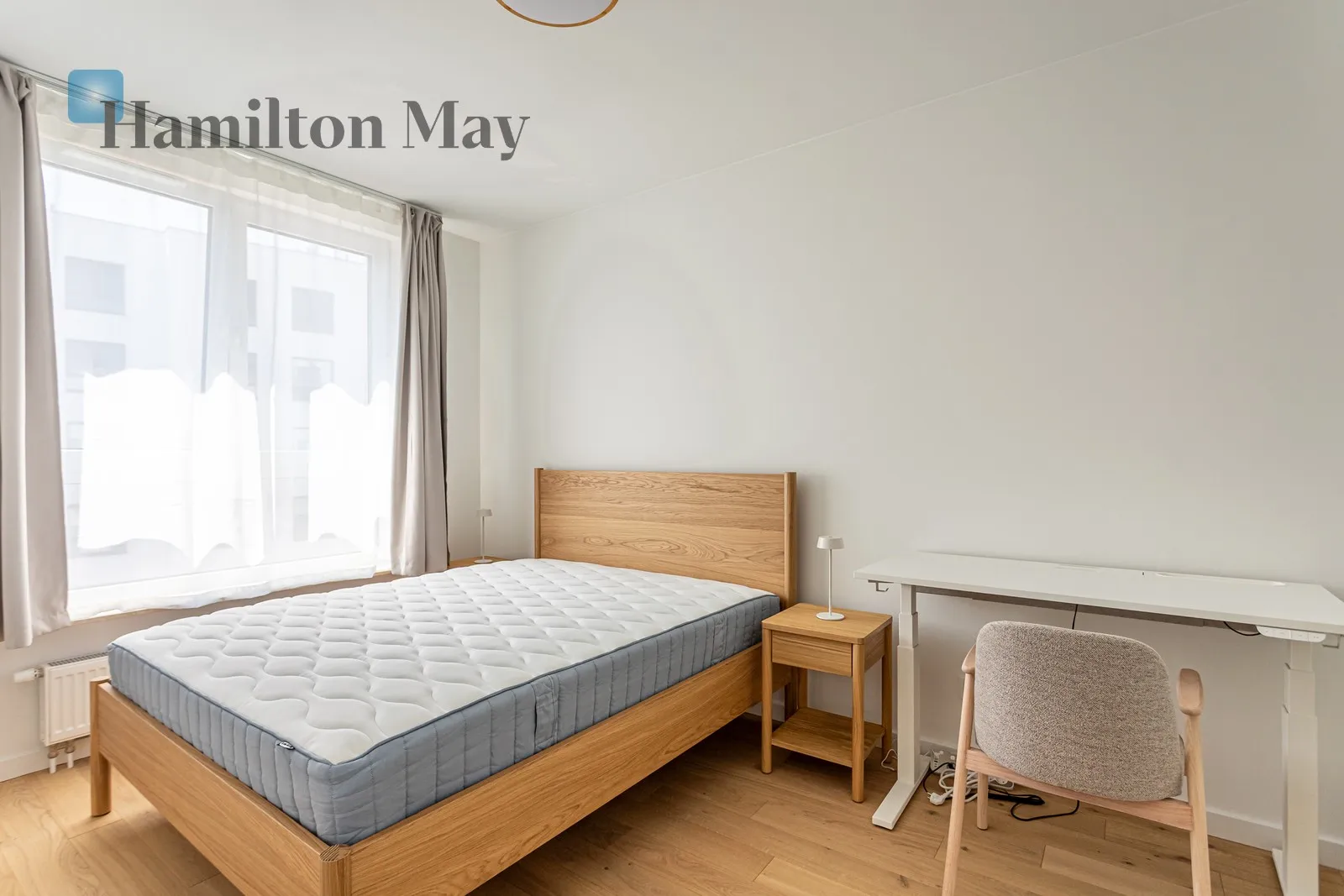 Subregion: Nowe Włochy Distance to centre: 5.18 km Level: 4 Price: 3600 PLN Bedrooms: 1 Bathrooms: 1 Size: 49m2 Price/m2: 73 PLN - slider