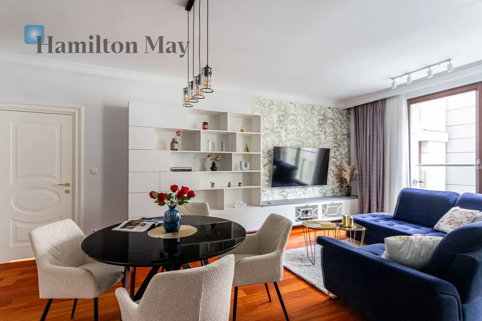 Subregion: Powiśle Distance to centre: 1.15 km Level: 3 Price: 6500 PLN Bedrooms: 1 Bathrooms: 2 Size: 72m2 Price/m2: 90 PLN - slider