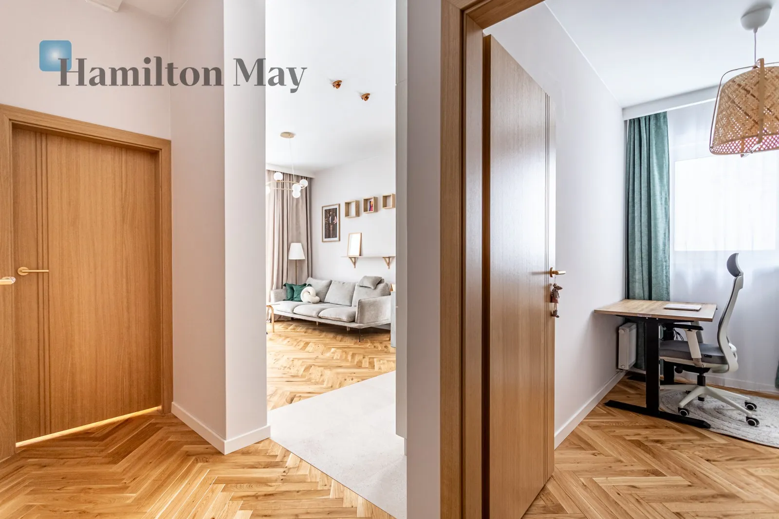Exclusive two-bedroom apartment in Warsaw - slider