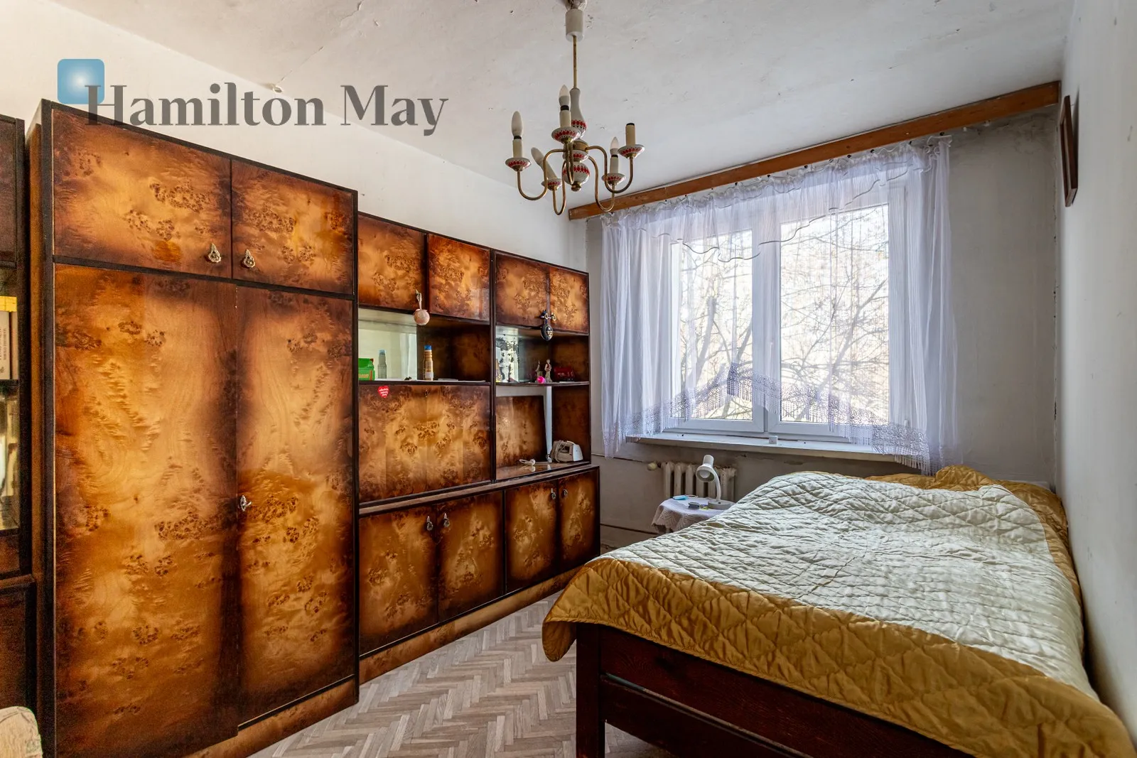 Street: Fryderyka Joliot-Curie Region: Mokotów Subregion: Wierzbno Distance to centre: 4.38 km Level: 3 Price: 765000 PLN - slider