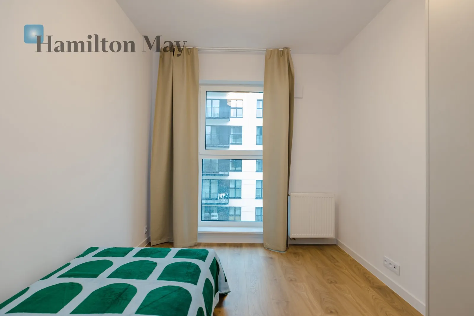 City: Warszawa Street: Wschodu Słońca Region: Włochy Subregion: Raków Distance to centre: 5.78 km Price: 1685000 PLN - slider