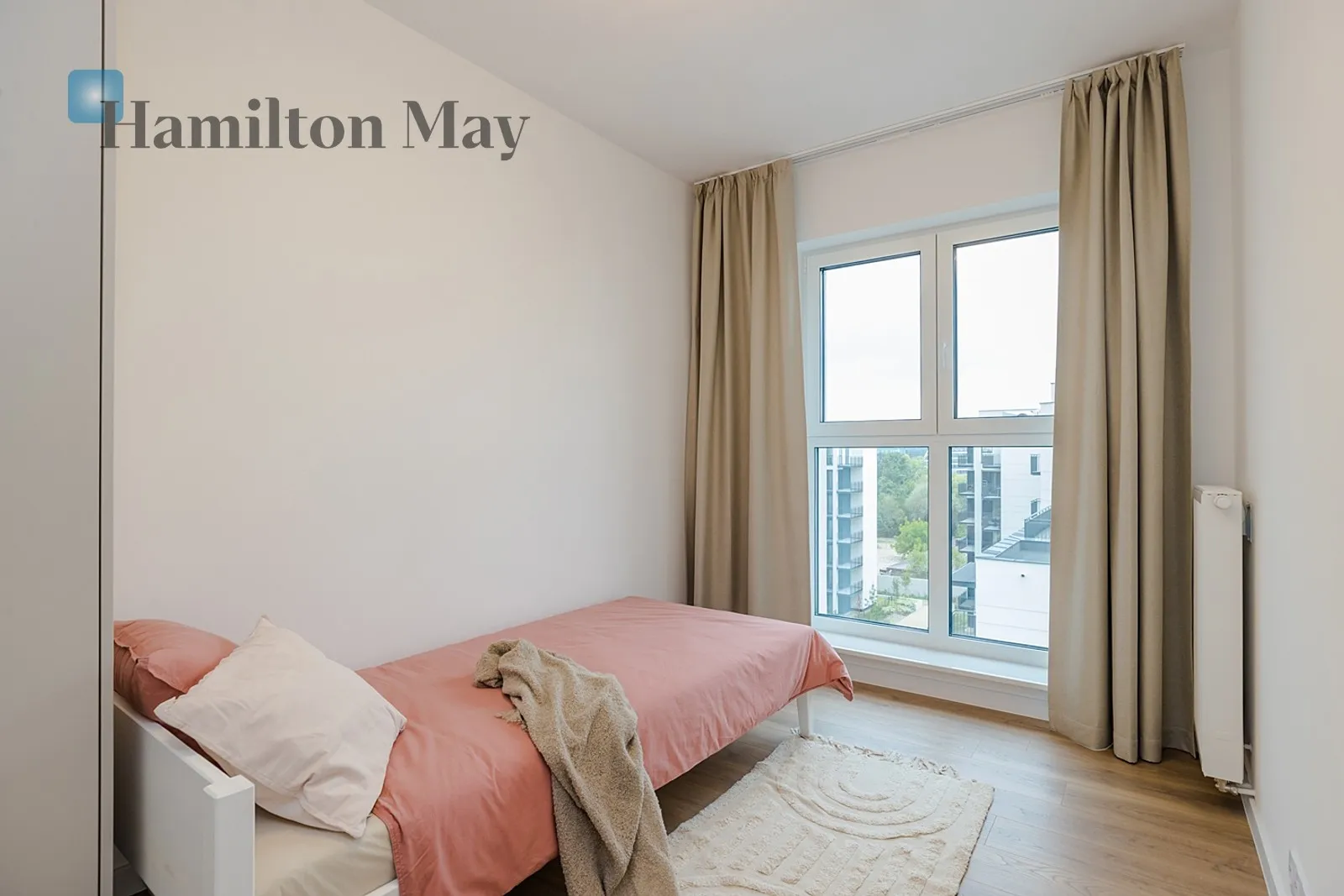 Subregion: Raków Distance to centre: 5.73 km Level: 5 Price: 1700000 PLN Bedrooms: 3 Bathrooms: 3 Size: 101.14m2 - slider