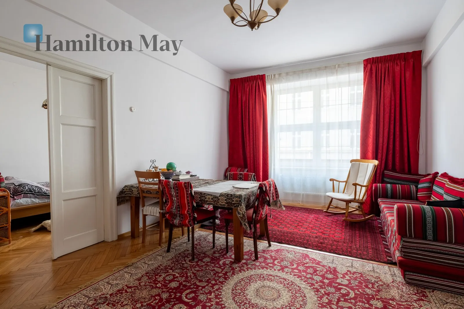 Wyjątkowy apartament z trzema sypialniami 

 - slider