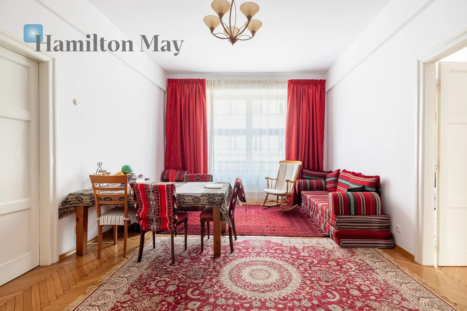 Wyjątkowy apartament z trzema sypialniami 

 - slider