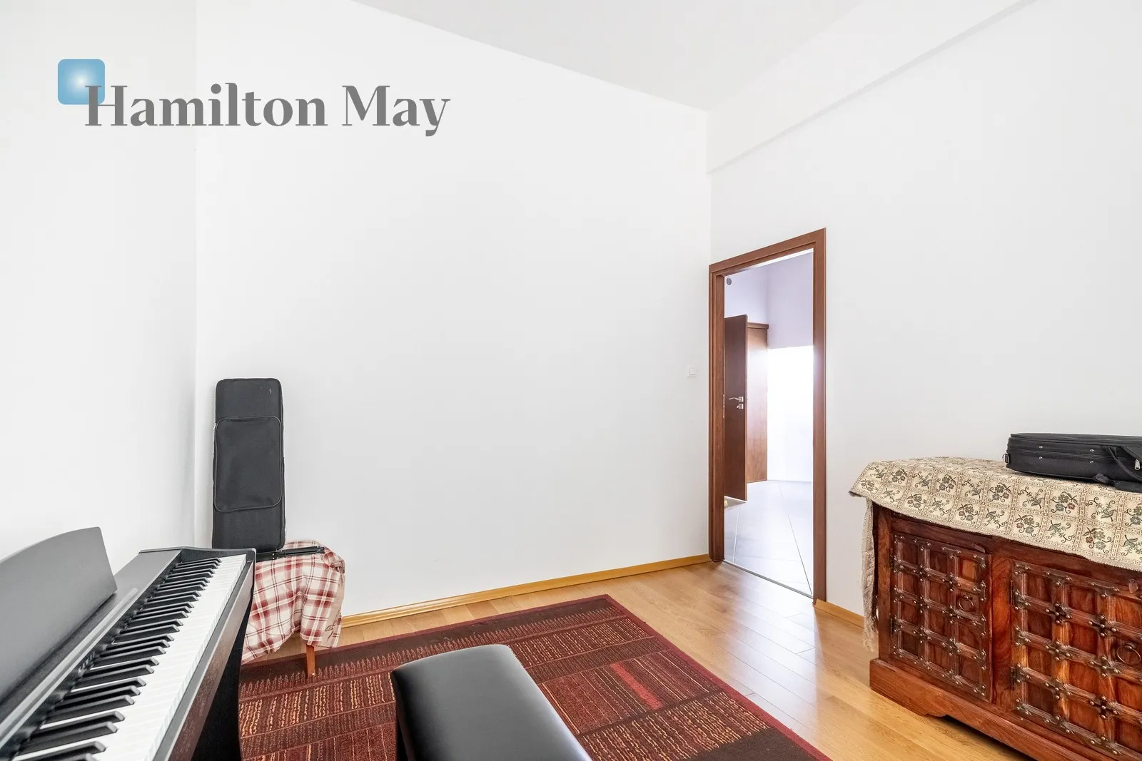 Wyjątkowy apartament z trzema sypialniami 

 - slider