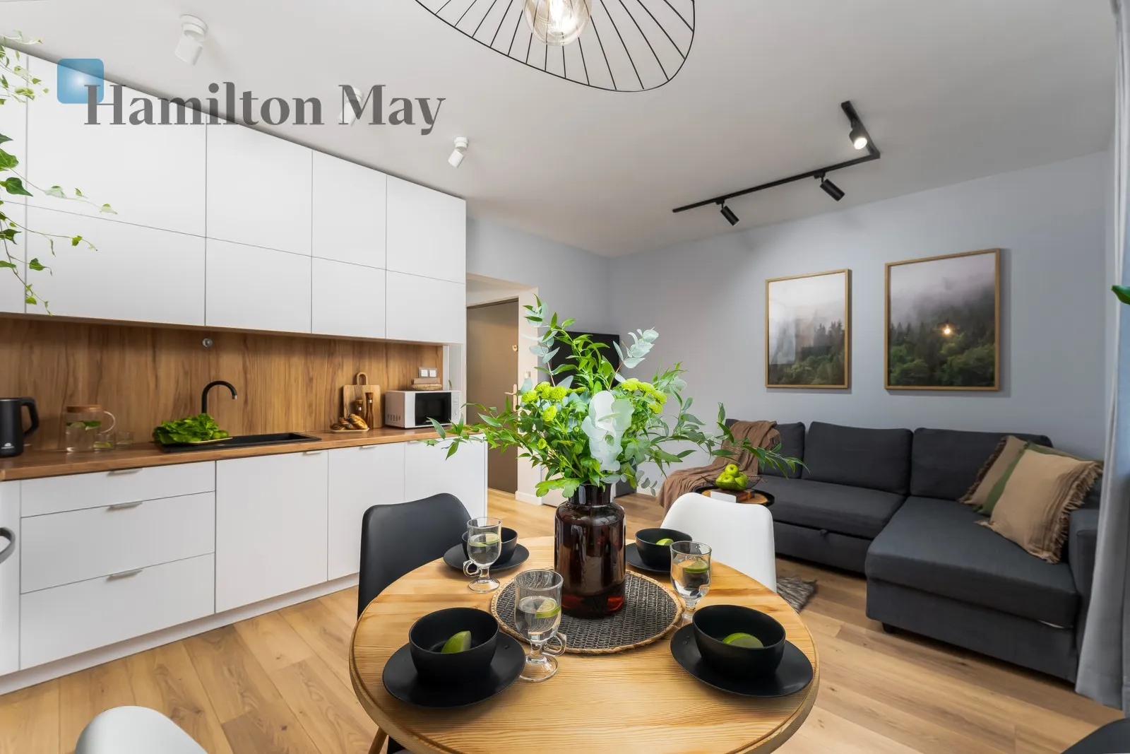 Level: 1 Price: 580000 PLN Bedrooms: 1 Bathrooms: 1 Size: 35m2 Price/m2: 16571 PLN - slider