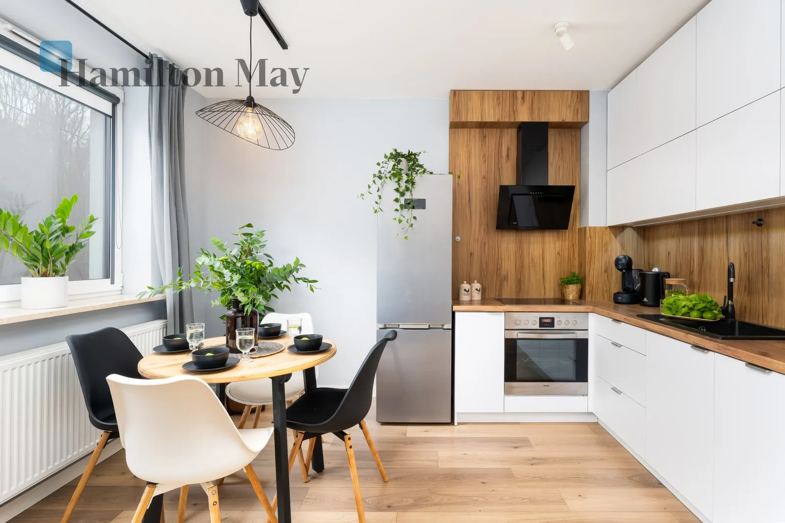 Region: Dębniki Distance to centre: 4.93 km Level: 1 Price: 580000 PLN Bedrooms: 1 - slider