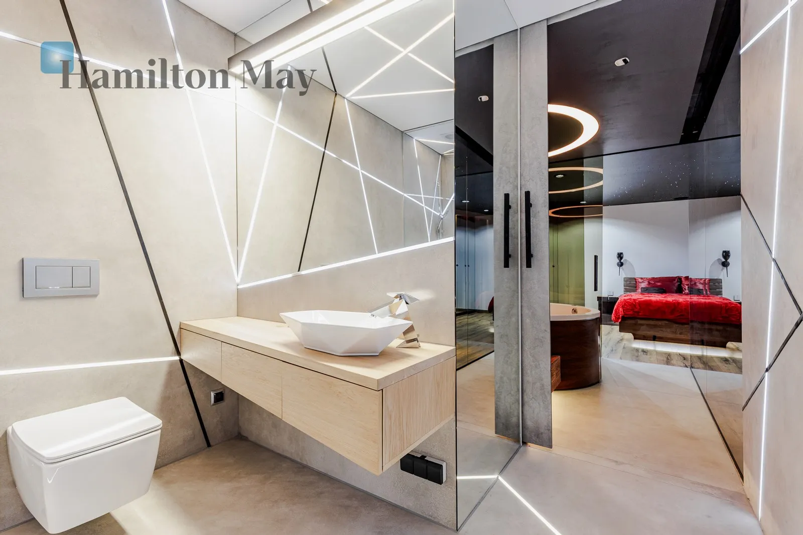 Subregion: Służewiec Distance to centre: 4.81 km Level: 3 Price: 16400 PLN Bedrooms: 2 Bathrooms: 2 Size: 178m2 - slider