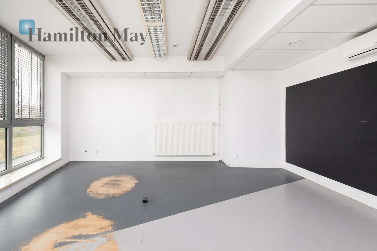 Lokal biurowy o powierzchni 300 m2, Zwierzyniec - slider