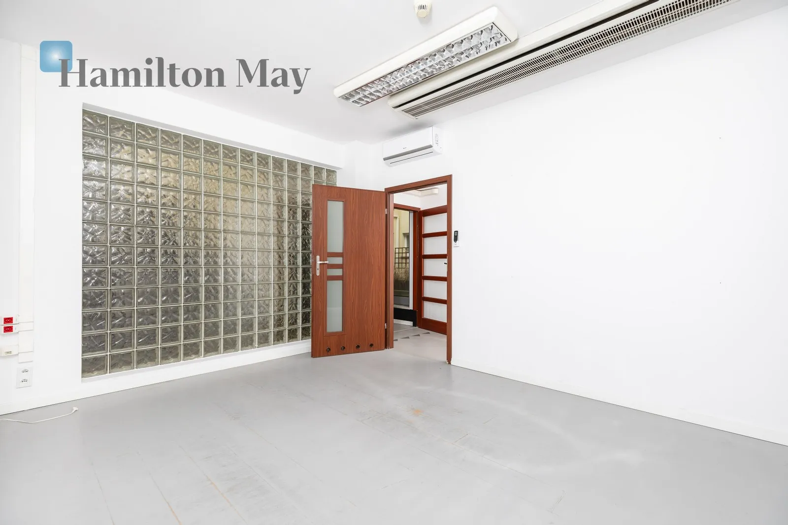 Lokal biurowy o powierzchni 300 m2, Zwierzyniec - slider