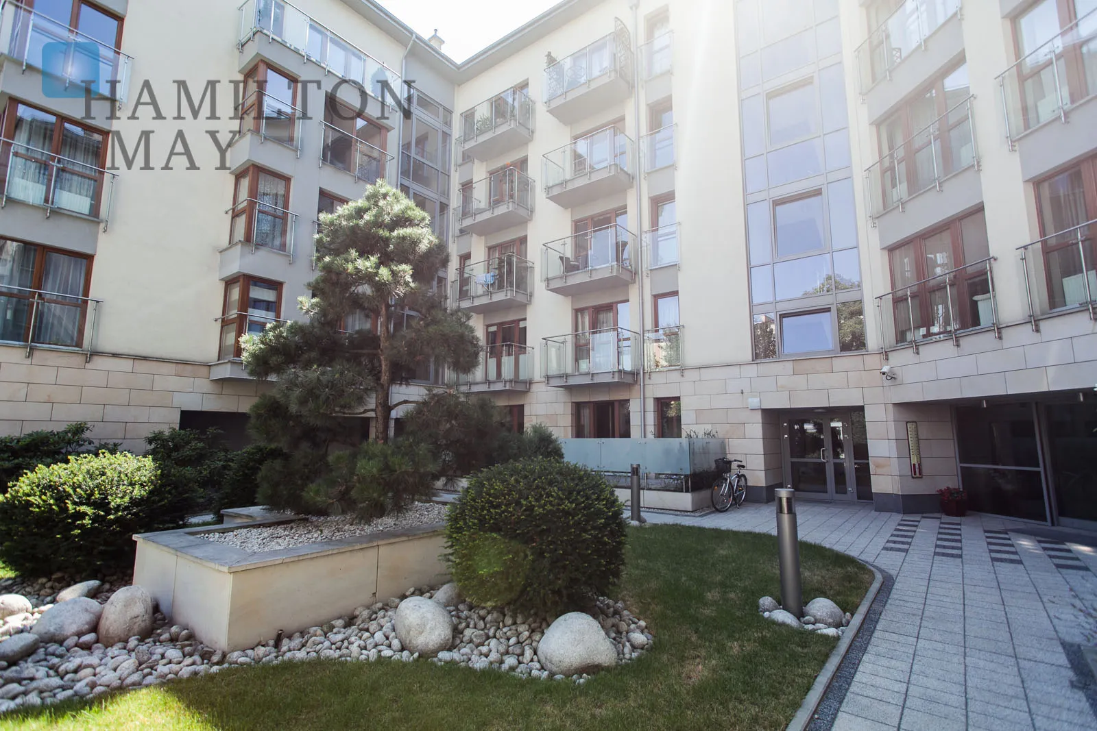 Простора квартира площею 164 м² з двома паркомісцями у престижному районі поблизу Вавельського замку - slider