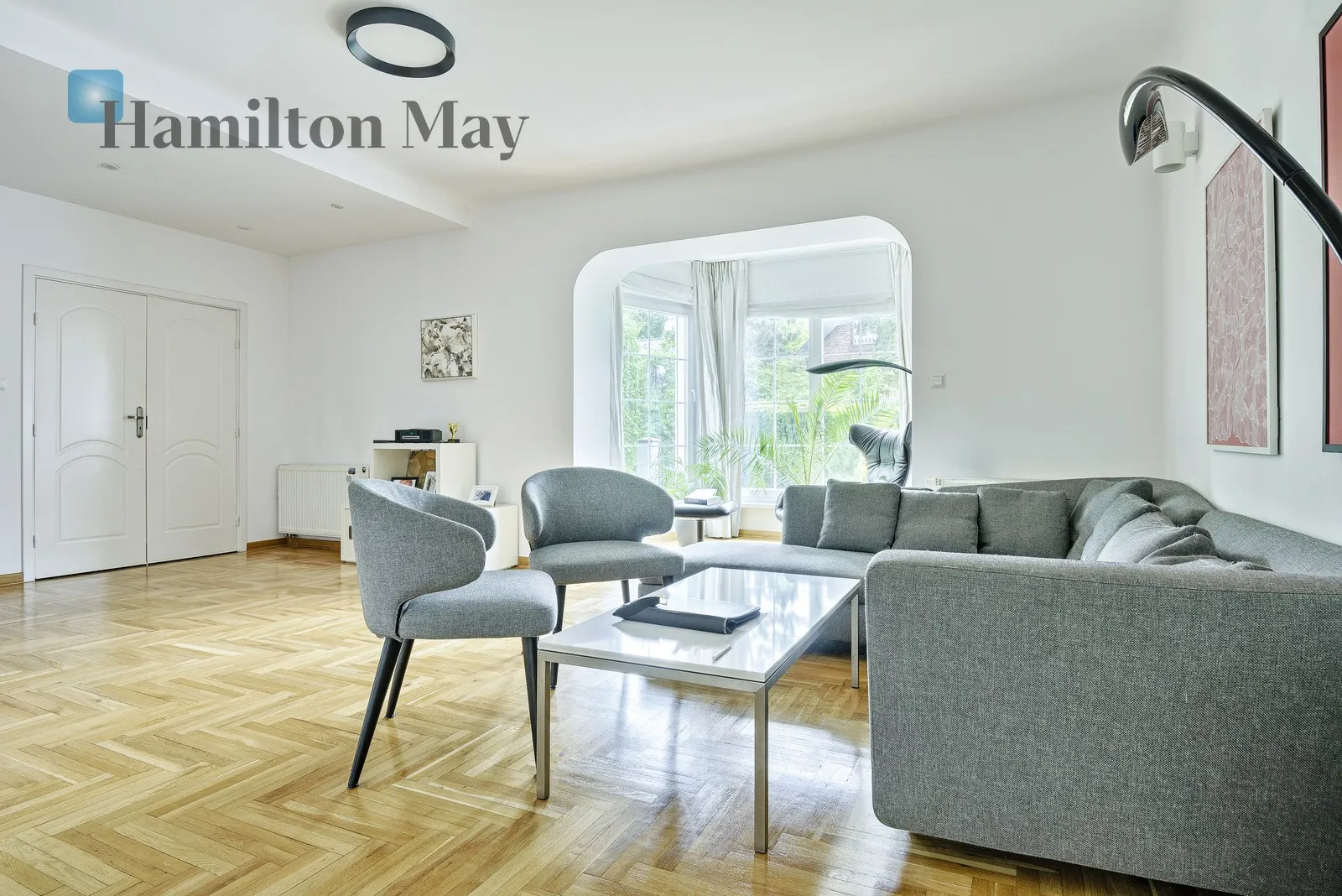 City: Warszawa Street: Rumiana Region: Wilanów Subregion: Wilanów Niski Price: 5100000 PLN Bedrooms: 5 - slider