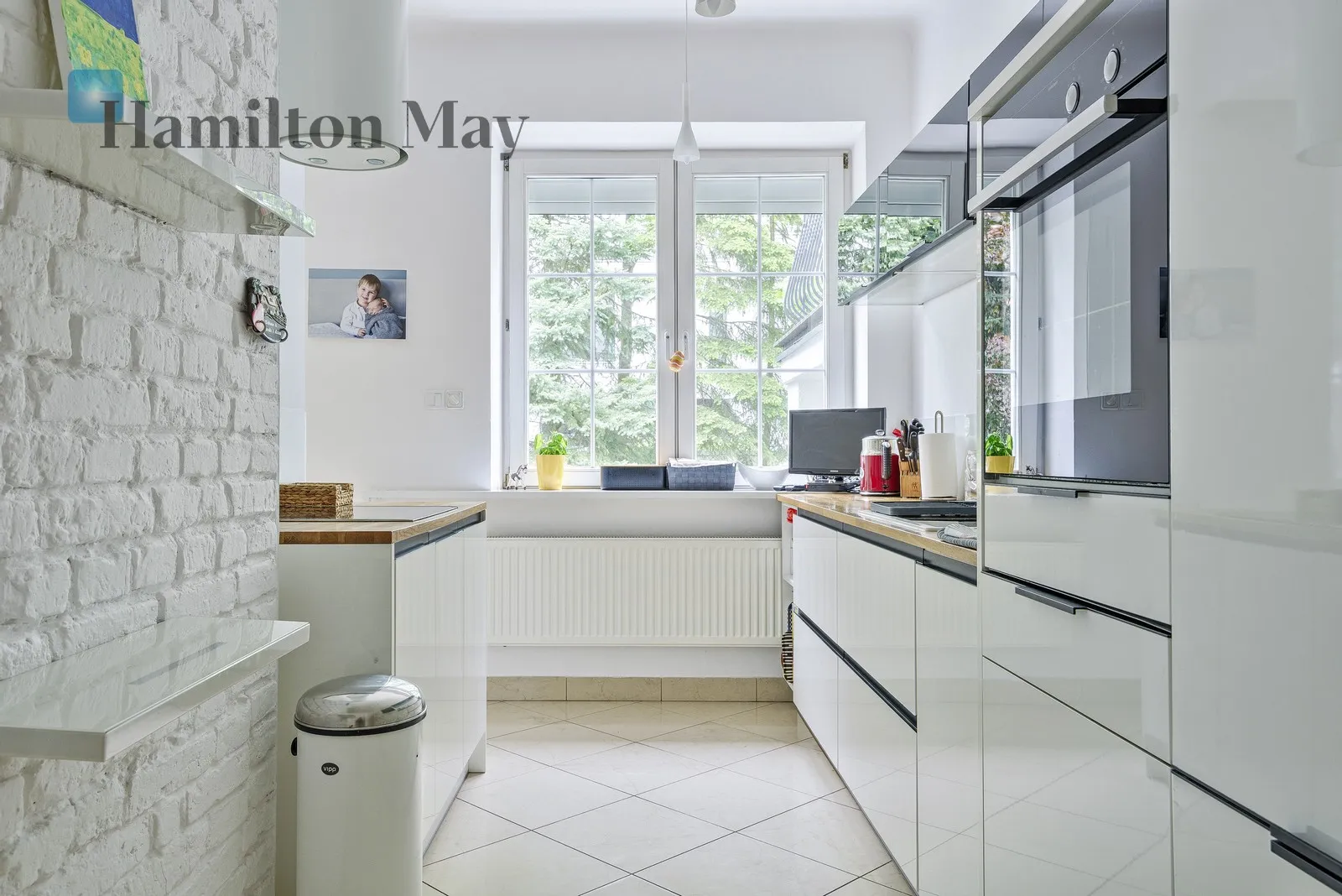 City: Warszawa Street: Rumiana Region: Wilanów Subregion: Wilanów Niski Price: 5100000 PLN - slider