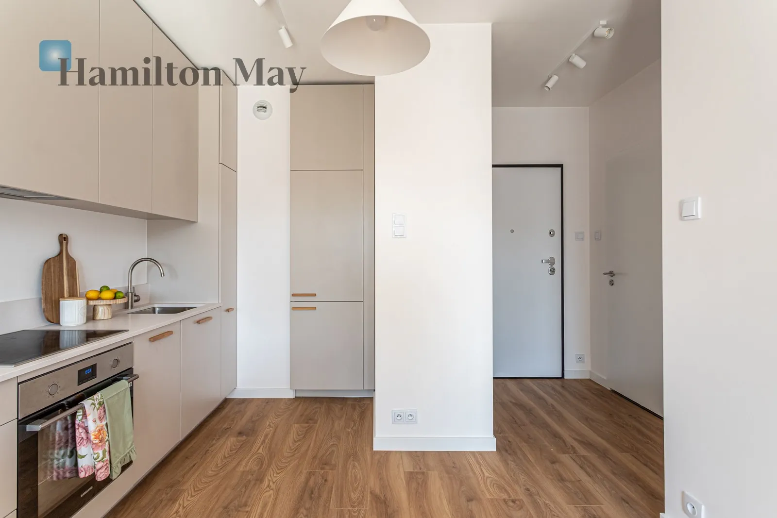 Region: Włochy Subregion: Raków Distance to centre: 5.73 km Level: 6 Price: 861506.37 PLN Bedrooms: 1 Bathrooms: 1 Size: 37.1m2 Price/m2: 23221 PLN - slider