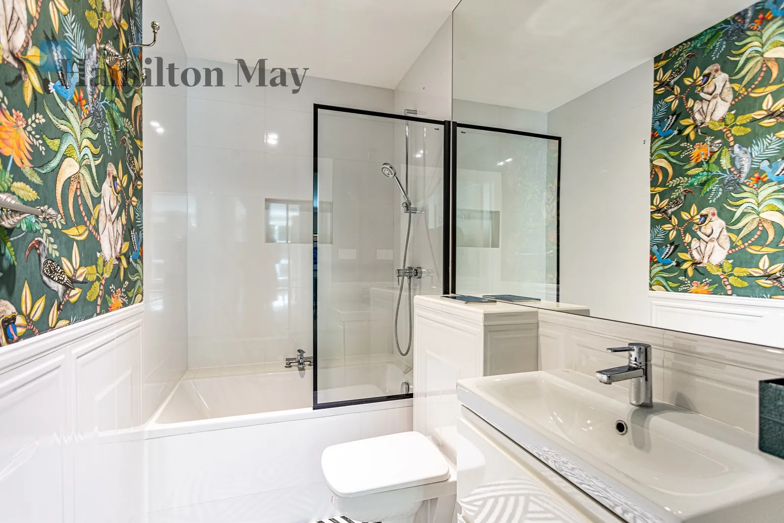 Apartament w willi na Starym Żoliborzu - slider