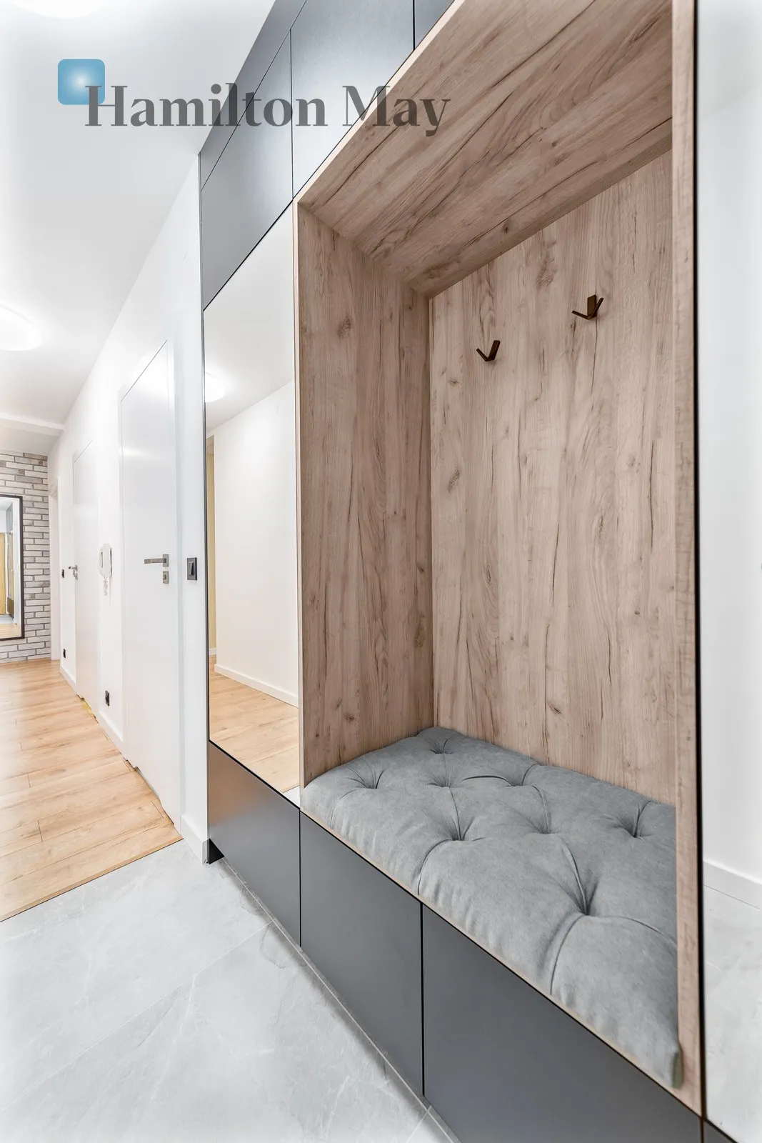 Nowoczesny i funkcjonalny apartament w Bronowicach - slider