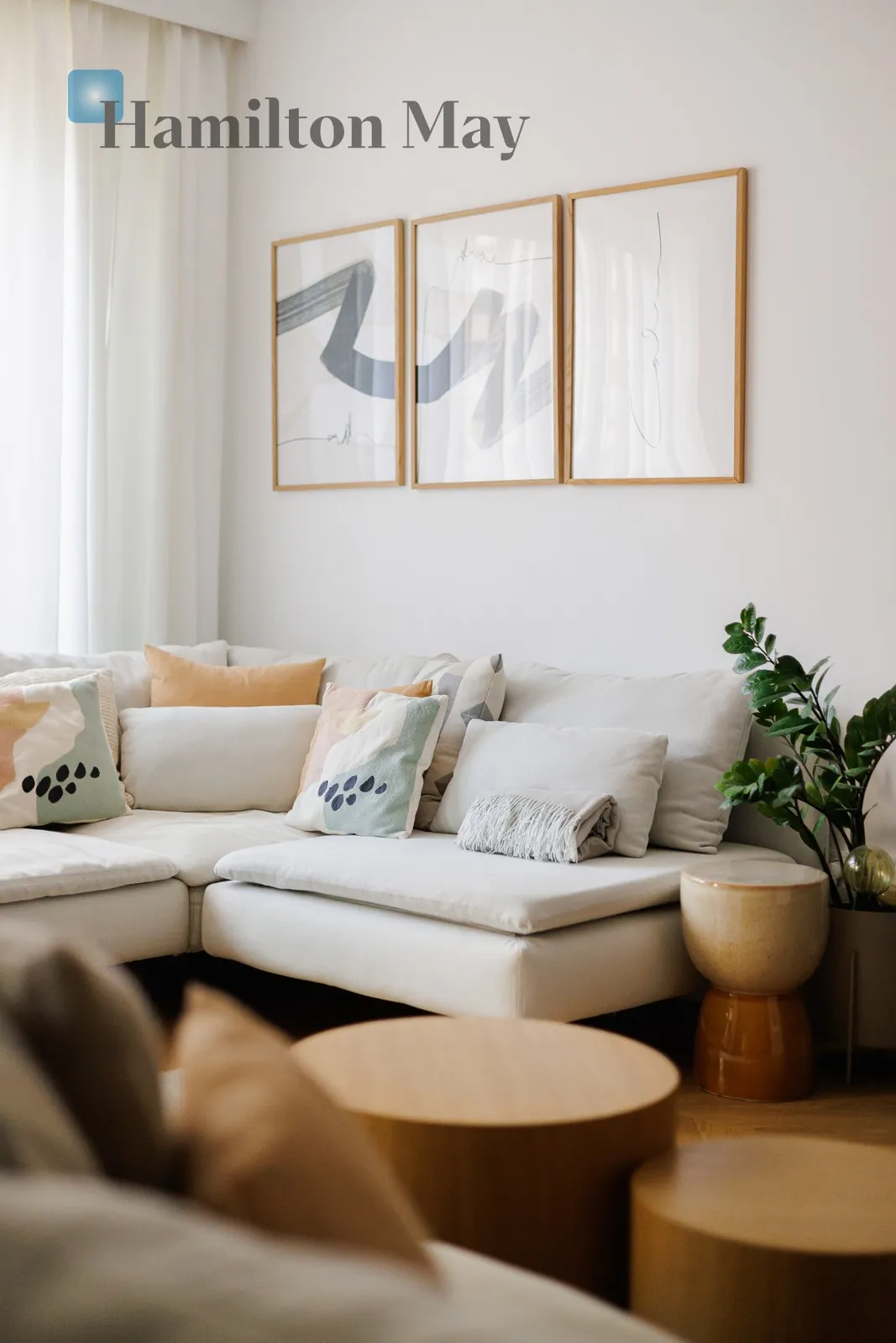 Elegant apartment in the "Murano" development - slider