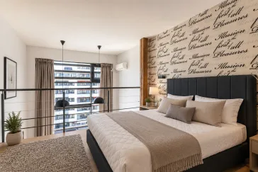 Street: Jana Pawła Woronicza Region: Mokotów Distance to centre: 4.86 km Level: 6 Price: 5600 PLN Bedrooms: 1 - slider