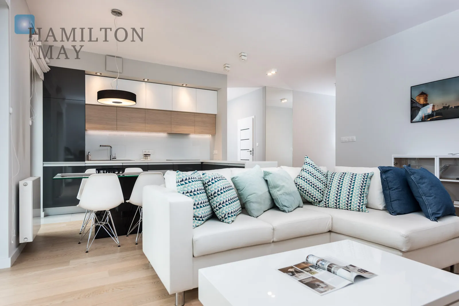 Ekskluzywny apartament z balkonem w sercu Krakowa - slider