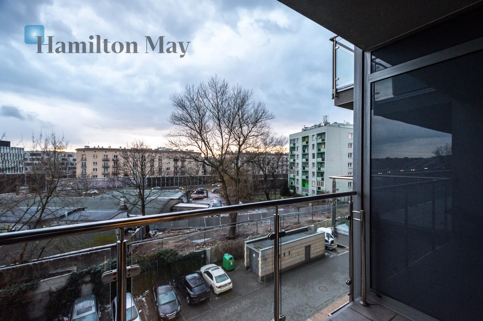 Street: Grzegórzecka Region: Grzegórzki Distance to centre: 1 km Level: 4 Price: 3200 PLN - slider