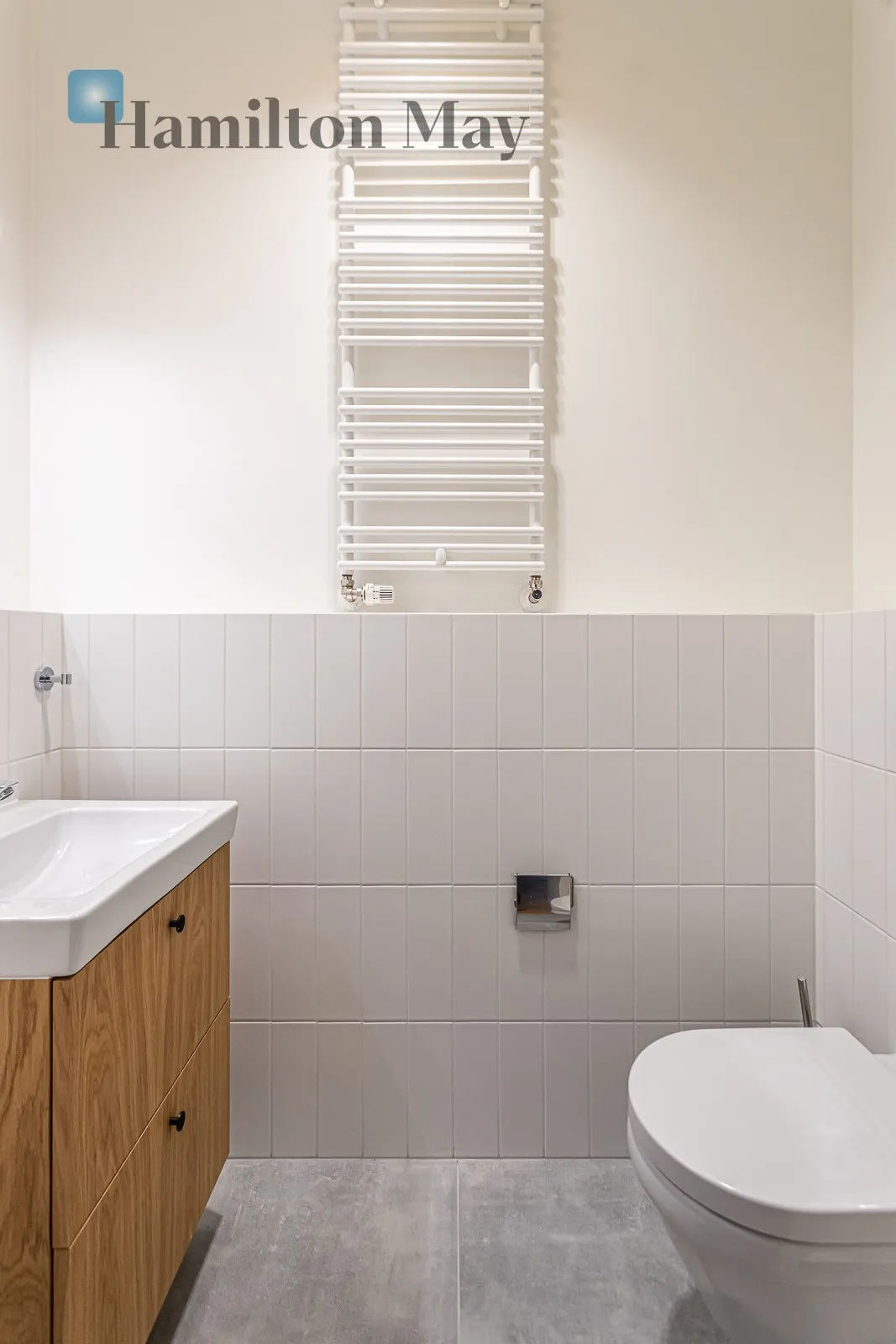 Region: Wola Distance to centre: 1.16 km Level: 7 Price: 3300 EUR Bedrooms: 3 - slider