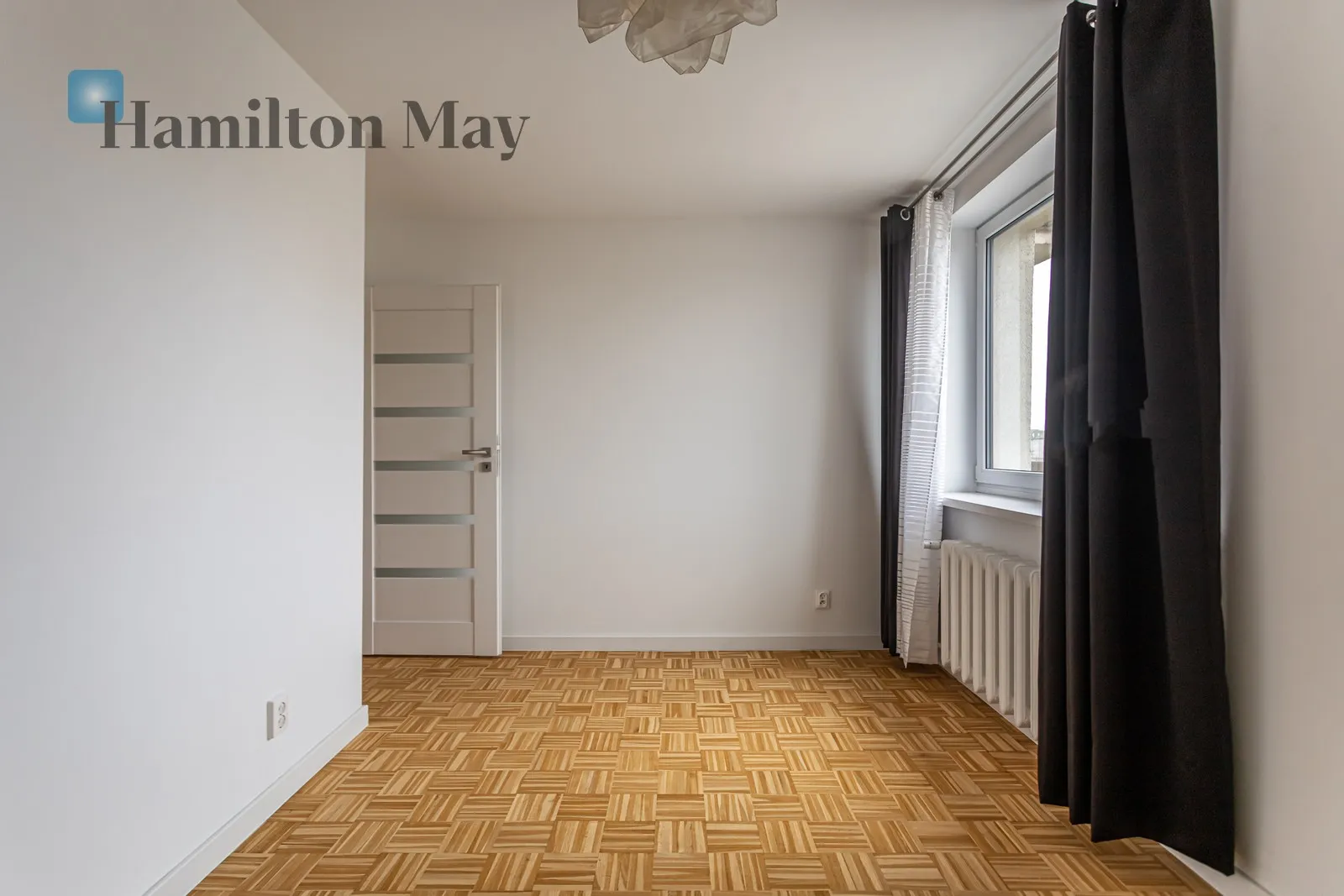 Subregion: Stara Praga Distance to centre: 2.98 km Level: 3 Price: 1400000 PLN Bedrooms: 3 Bathrooms: 2 Size: 84m2 Price/m2: 16667 PLN - slider