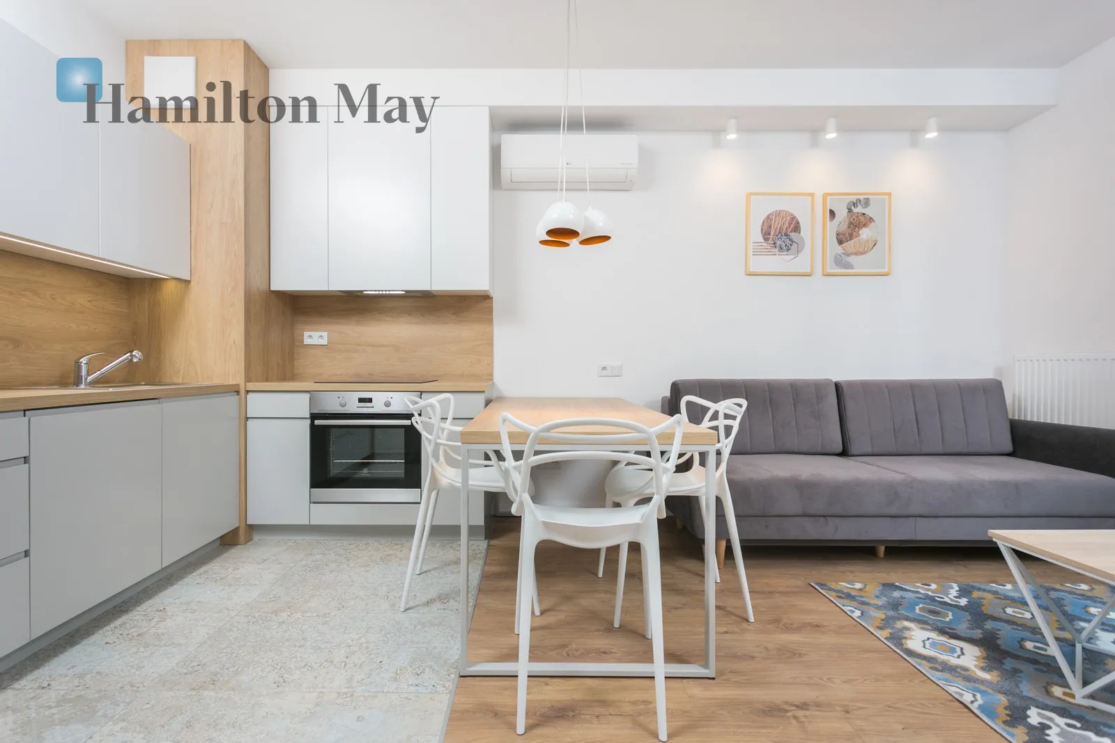 City: Kraków Street: Nadwiślańska Region: Podgórze Subregion: Stare Podgórze Distance to centre: 1.93 km Level: 1 Price: 3600 PLN Bedrooms: 1 Bathrooms: 1 - slider