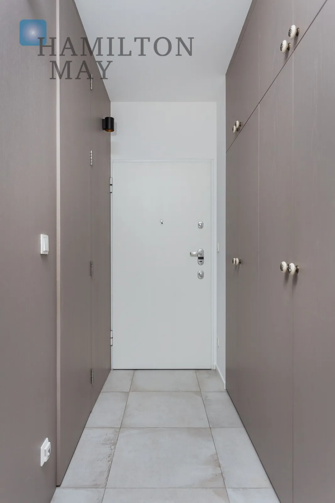 Region: Stare Miasto Subregion: Kazimierz Distance to centre: 1.64 km Level: 4 Price: 1500000 PLN Bedrooms: 1 Bathrooms: 2 - slider