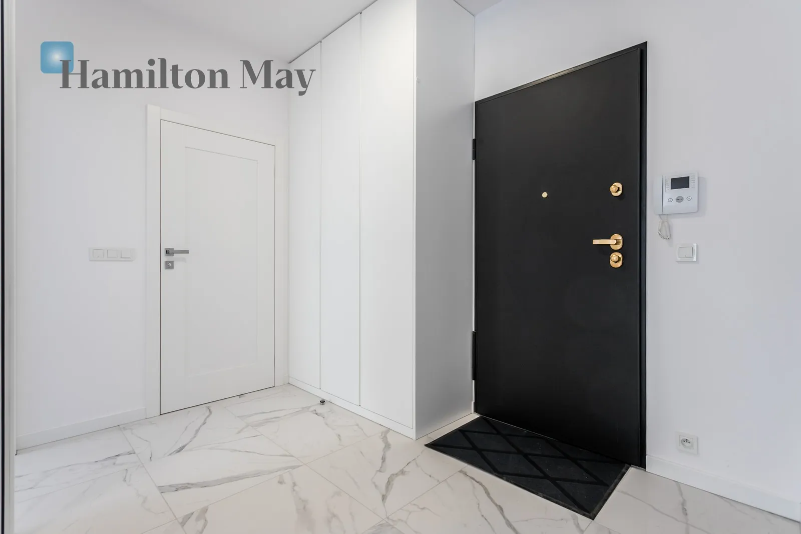 Distance to centre: 2.29 km Level: 8 Price: 6500 PLN Bedrooms: 1 Bathrooms: 1 Size: 54m2 - slider