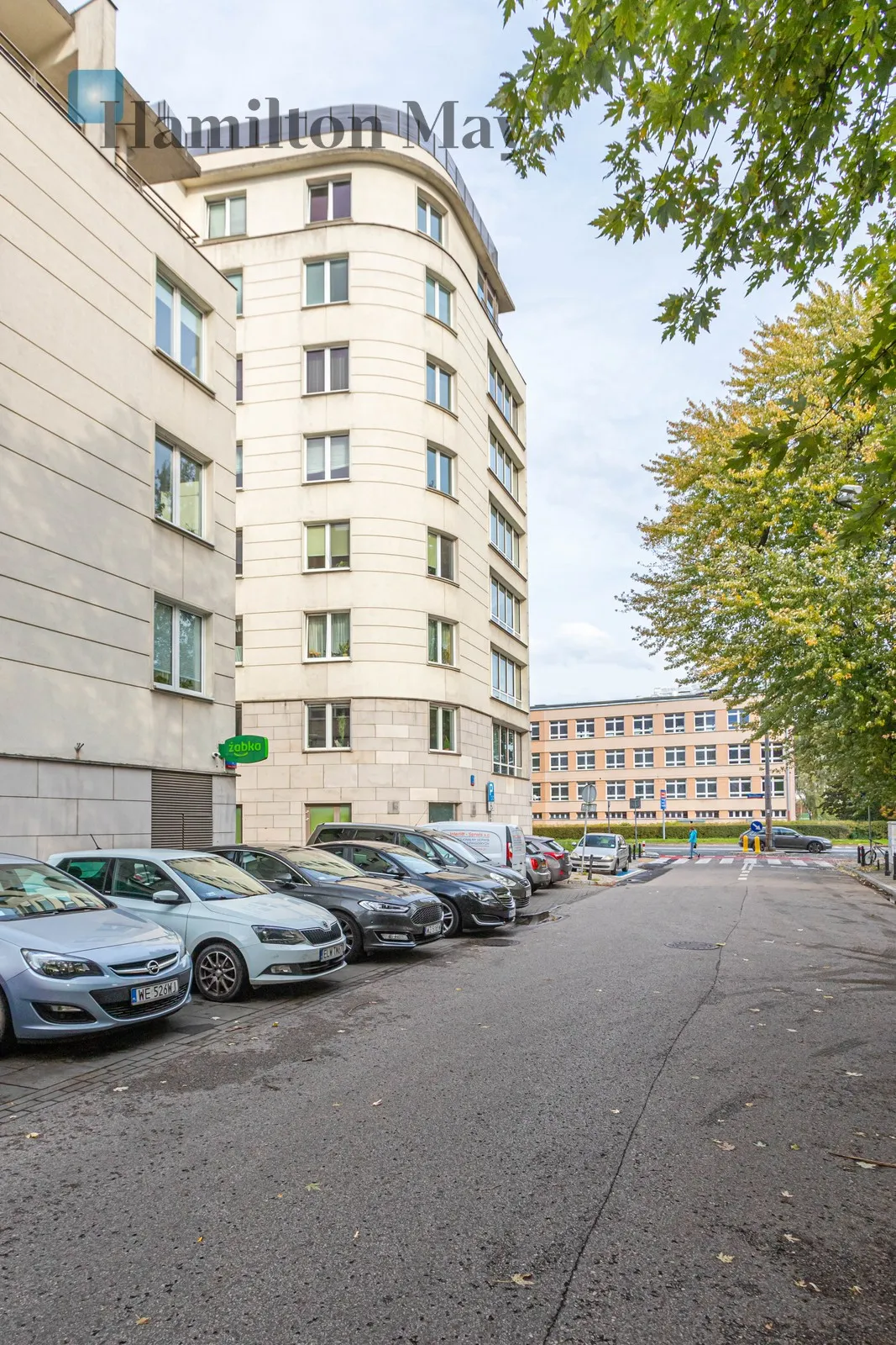 Street: Hanki Czaki Region: Żoliborz Subregion: Stary Żoliborz Distance to centre: 5.16 km Level: 6 - slider