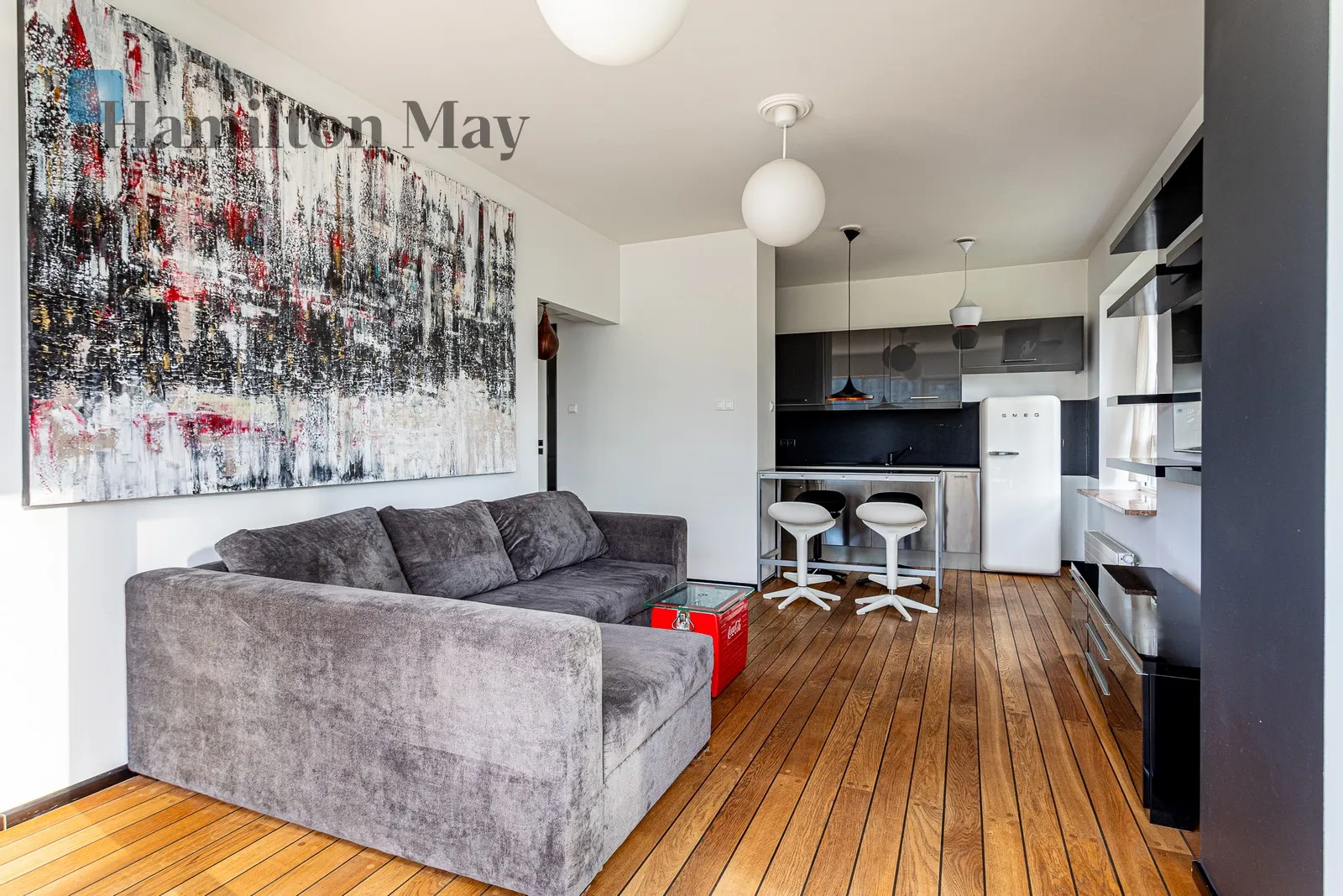 Region: Wola Subregion: Mirów Distance to centre: 1.72 km Level: 2 Price: 5400 PLN Bedrooms: 1 Bathrooms: 1 Size: 50m2 Price/m2: 108 PLN - slider