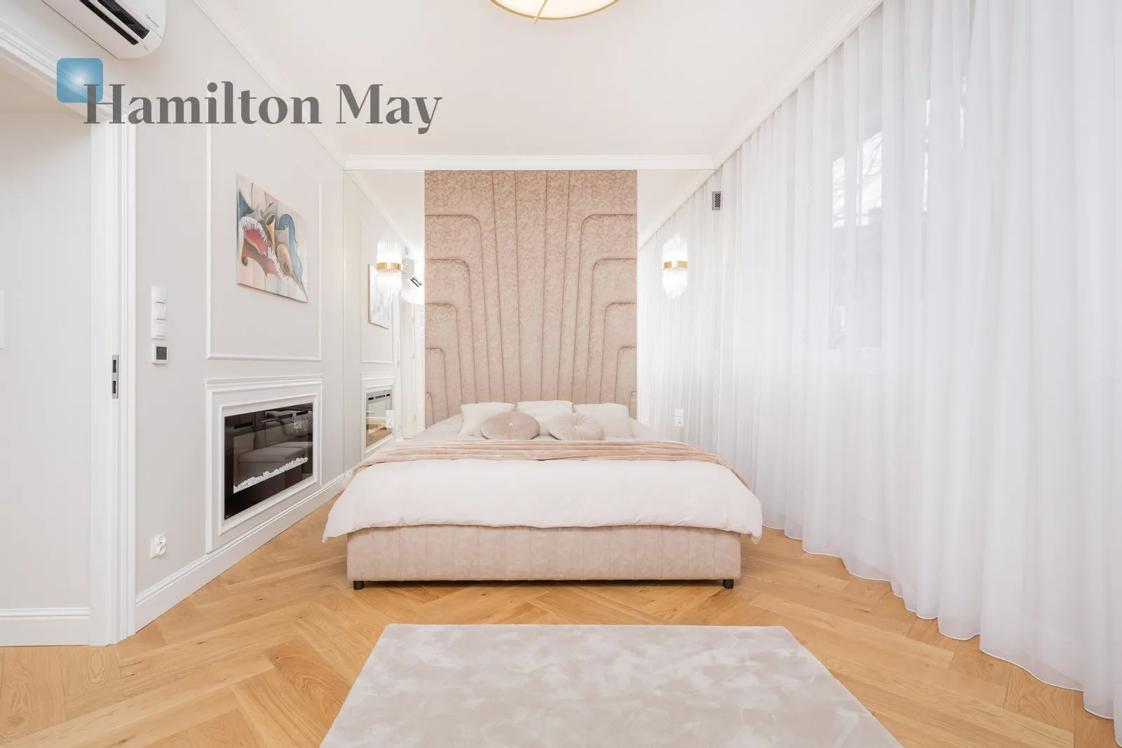 Region: Podgórze Subregion: Stare Podgórze Distance to centre: 2.36 km Price: 20000 PLN Bedrooms: 3 Bathrooms: 2 - slider
