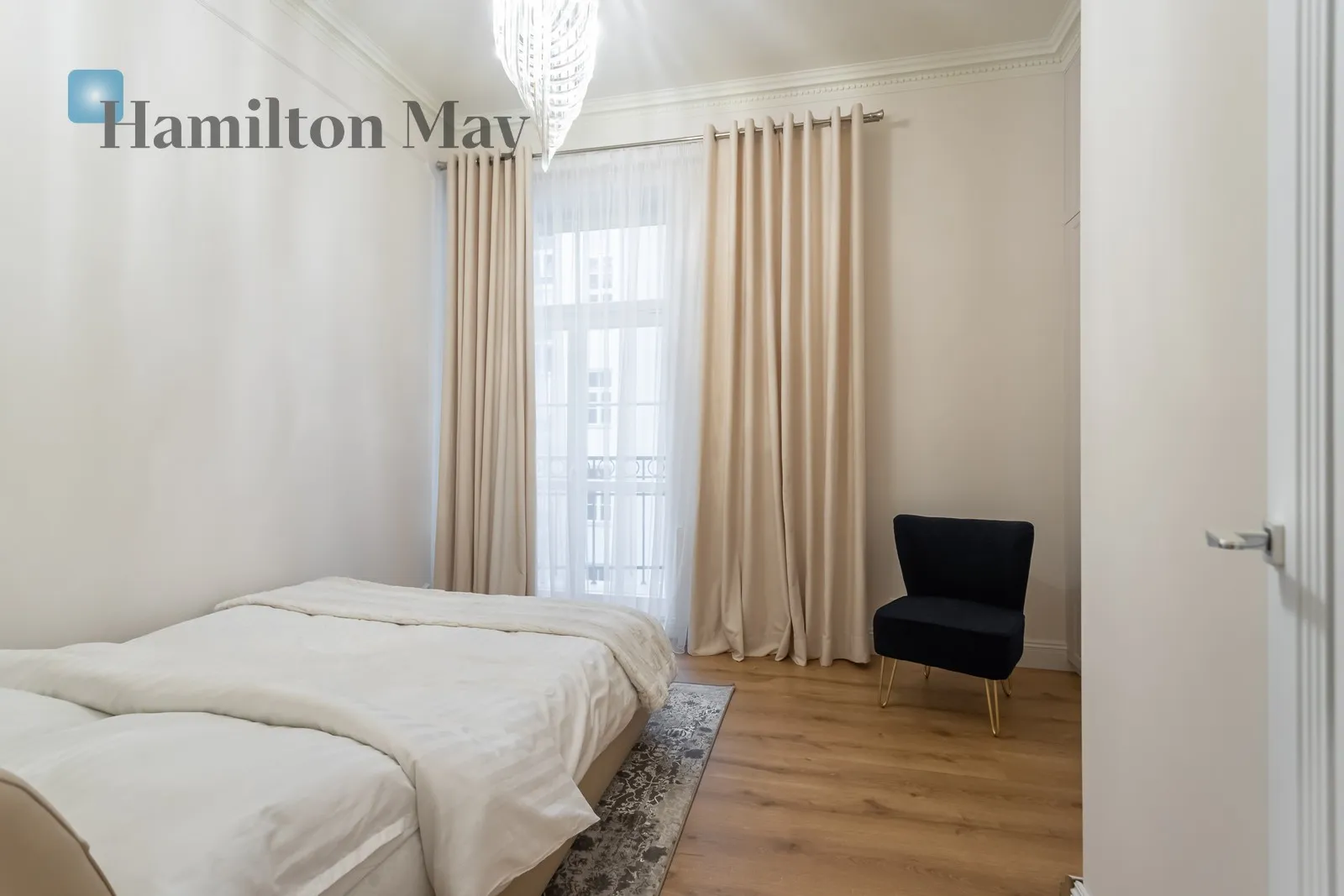 City: Warszawa Street: Jagiellońska Region: Praga-Północ Subregion: Stara Praga Distance to centre: 2.96 km Level: 3 Price: 3100000 PLN Bedrooms: 2 - slider