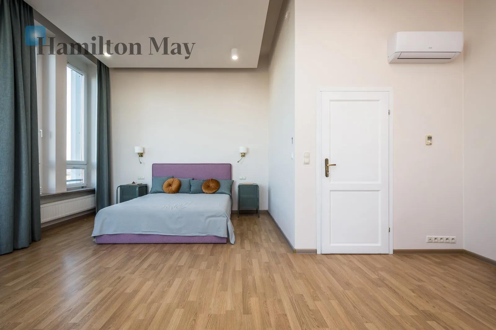 Region: Krowodrza Distance to centre: 2.02 km Level: 17 Price: 5900 PLN Bedrooms: 2 - slider