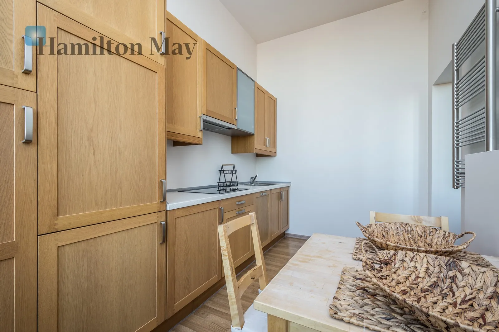 City: Kraków Street: aleja Kijowska Region: Krowodrza Distance to centre: 2.02 km Level: 17 Price: 5900 PLN - slider