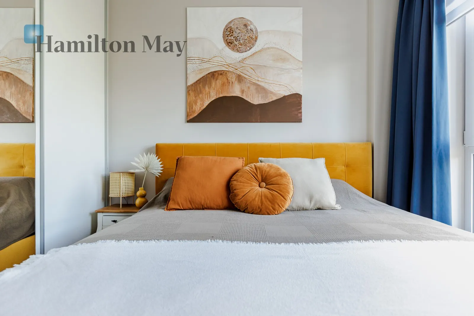 Region: Praga-Południe Subregion: Grochów Distance to centre: 4.5 km Level: 3 Price: 6500 PLN Bedrooms: 2 Bathrooms: 1 Size: 66m2 - slider