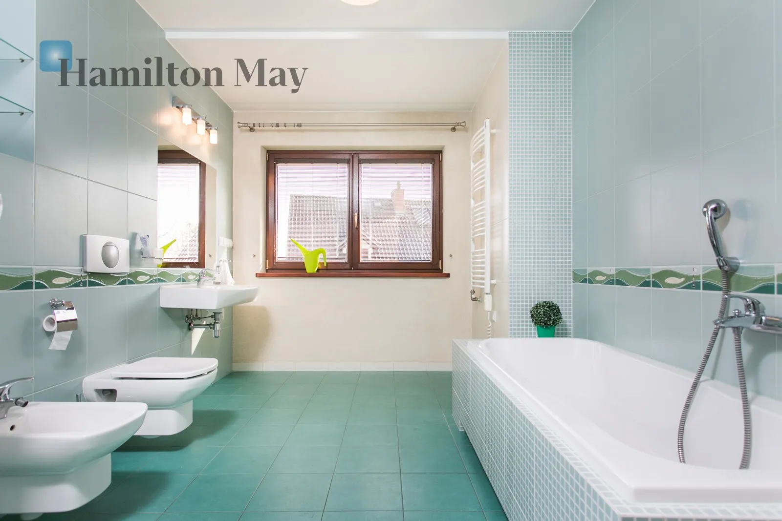 Subregion: Bronowice Małe Level: -9 Price: 10000 PLN Bedrooms: 5 Bathrooms: 2 - slider