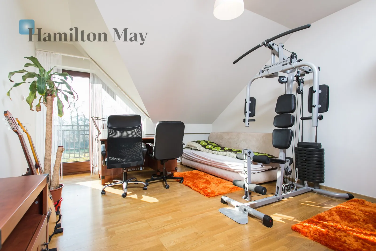 Subregion: Bronowice Małe Level: -9 Price: 10000 PLN Bedrooms: 5 Bathrooms: 2 Plot size: 700m2 - slider