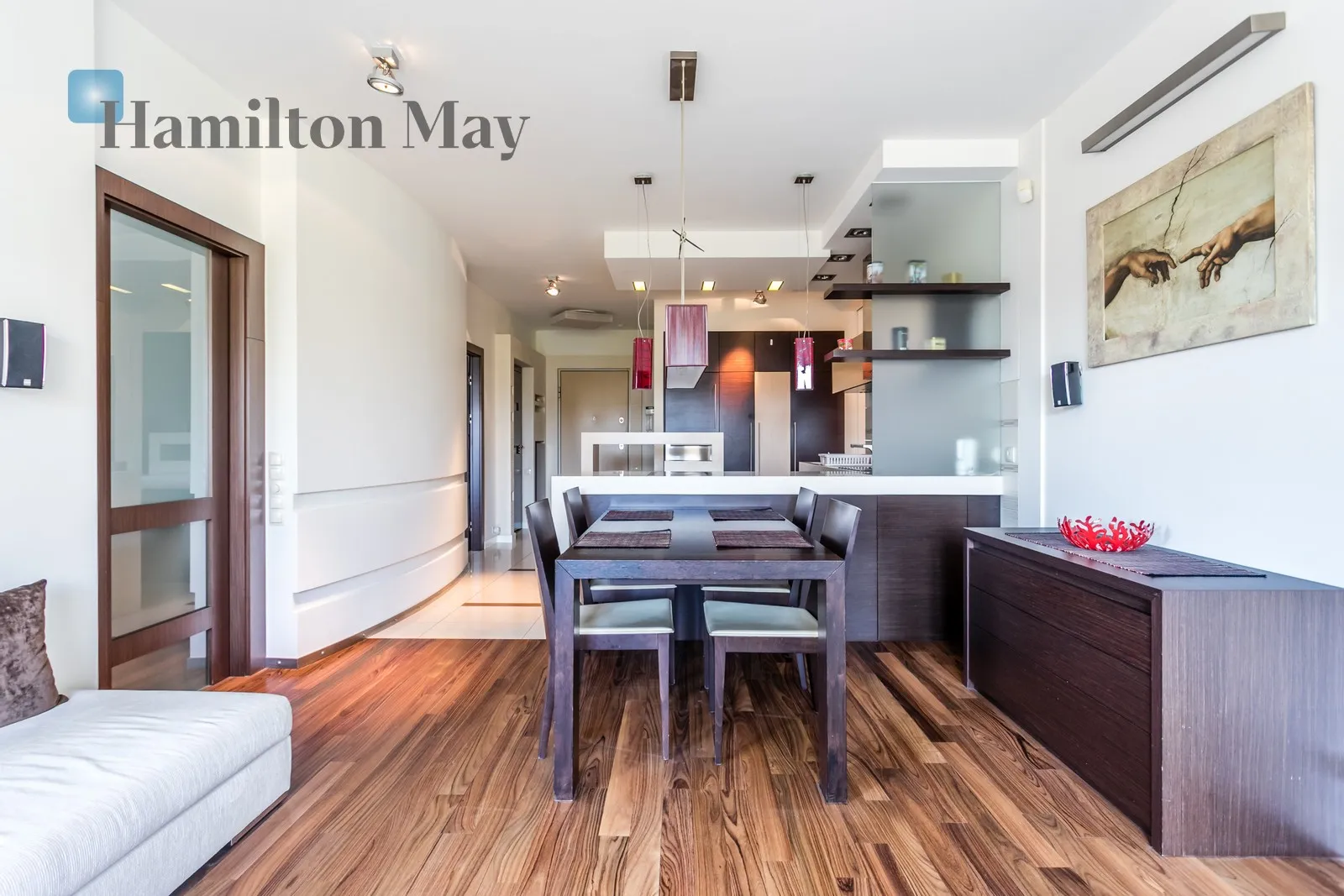 City: Warszawa Street: Wiktorska Region: Mokotów Subregion: Stary Mokotów Distance to centre: 3.46 km Level: 3 Price: 7200 PLN Bedrooms: 2 Bathrooms: 2 - slider