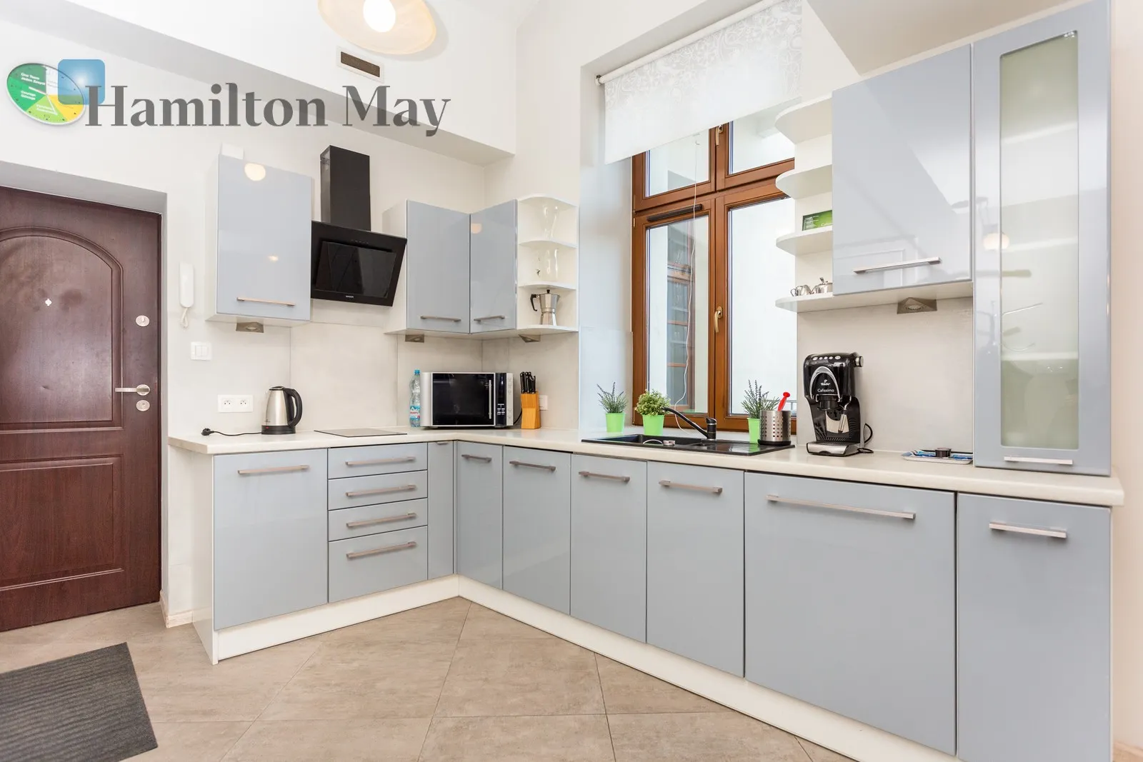 Region: Stare Miasto Subregion: Kazimierz Distance to centre: 1.51 km Level: 1 Price: 3700 PLN Bedrooms: 1 Bathrooms: 1 Size: 50m2 Price/m2: 74 PLN - slider