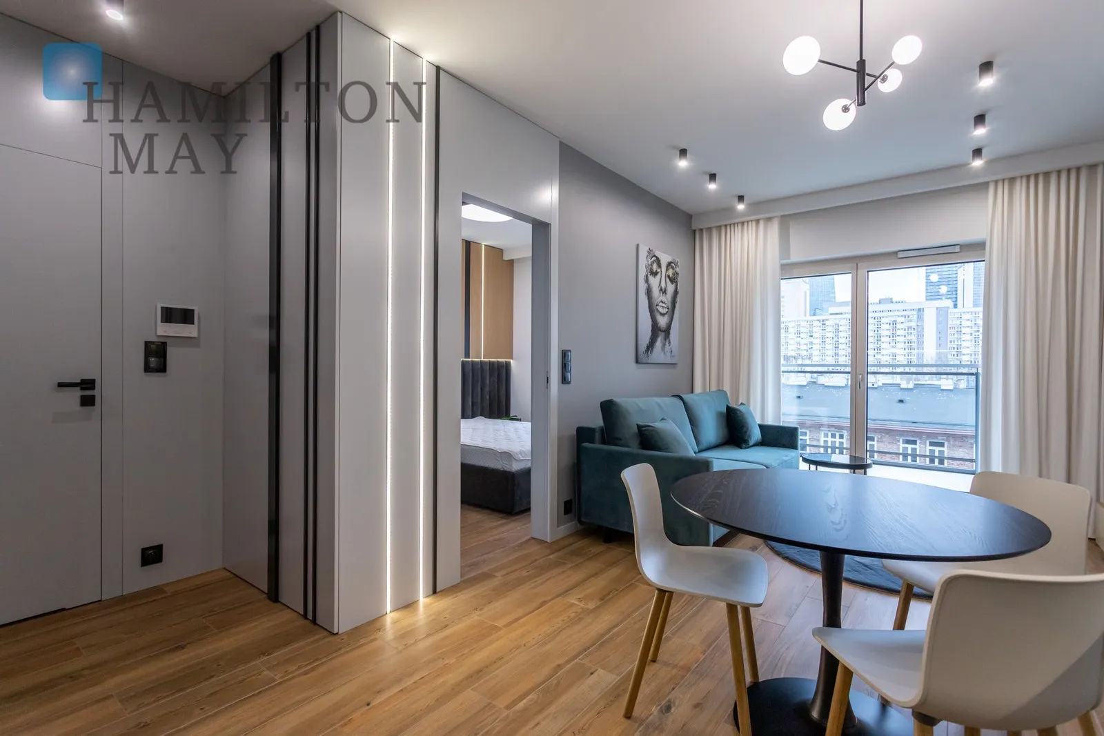 Street: Waliców Region: Wola Subregion: Mirów Distance to centre: 1.4 km Level: 6 Price: 4900 PLN Bedrooms: 1 Bathrooms: 1 Size: 35m2 Price/m2: 140 PLN - slider