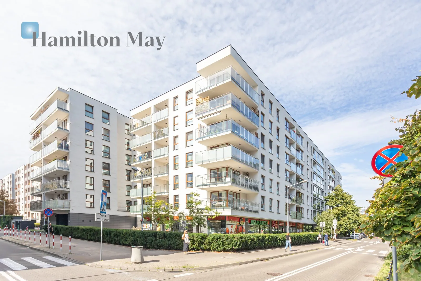 Subregion: Młynów Distance to centre: 3.79 km Level: 5 Price: 6000 PLN Bedrooms: 2 Bathrooms: 1 - slider