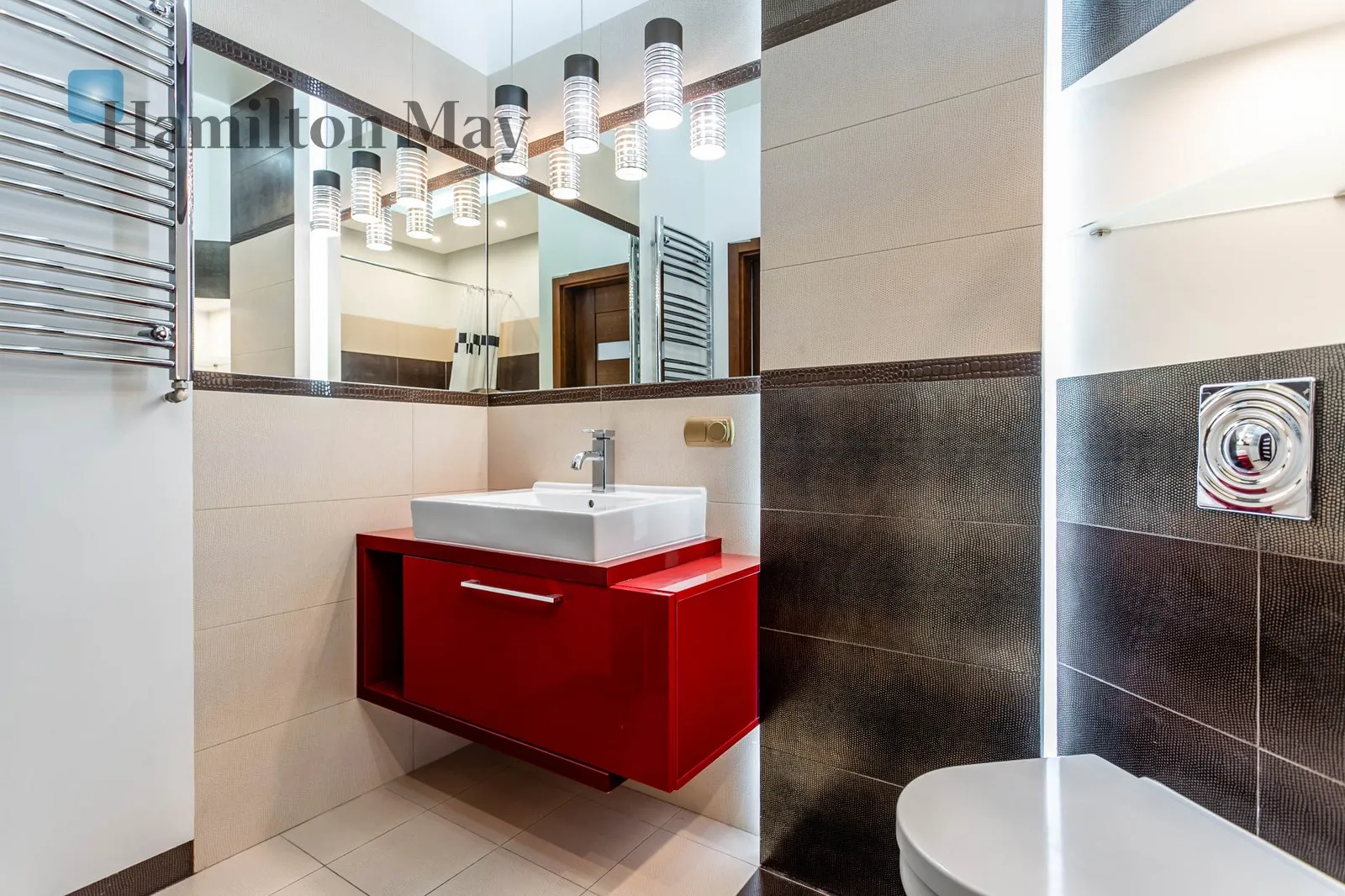 Level: 5 Price: 5000 PLN Bedrooms: 1 Bathrooms: 1 - slider