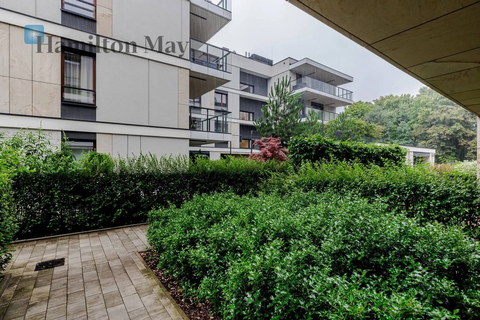 Region: Ochota Subregion: Szczęśliwice Distance to centre: 4.74 km Price: 6000 PLN Bedrooms: 1 - slider