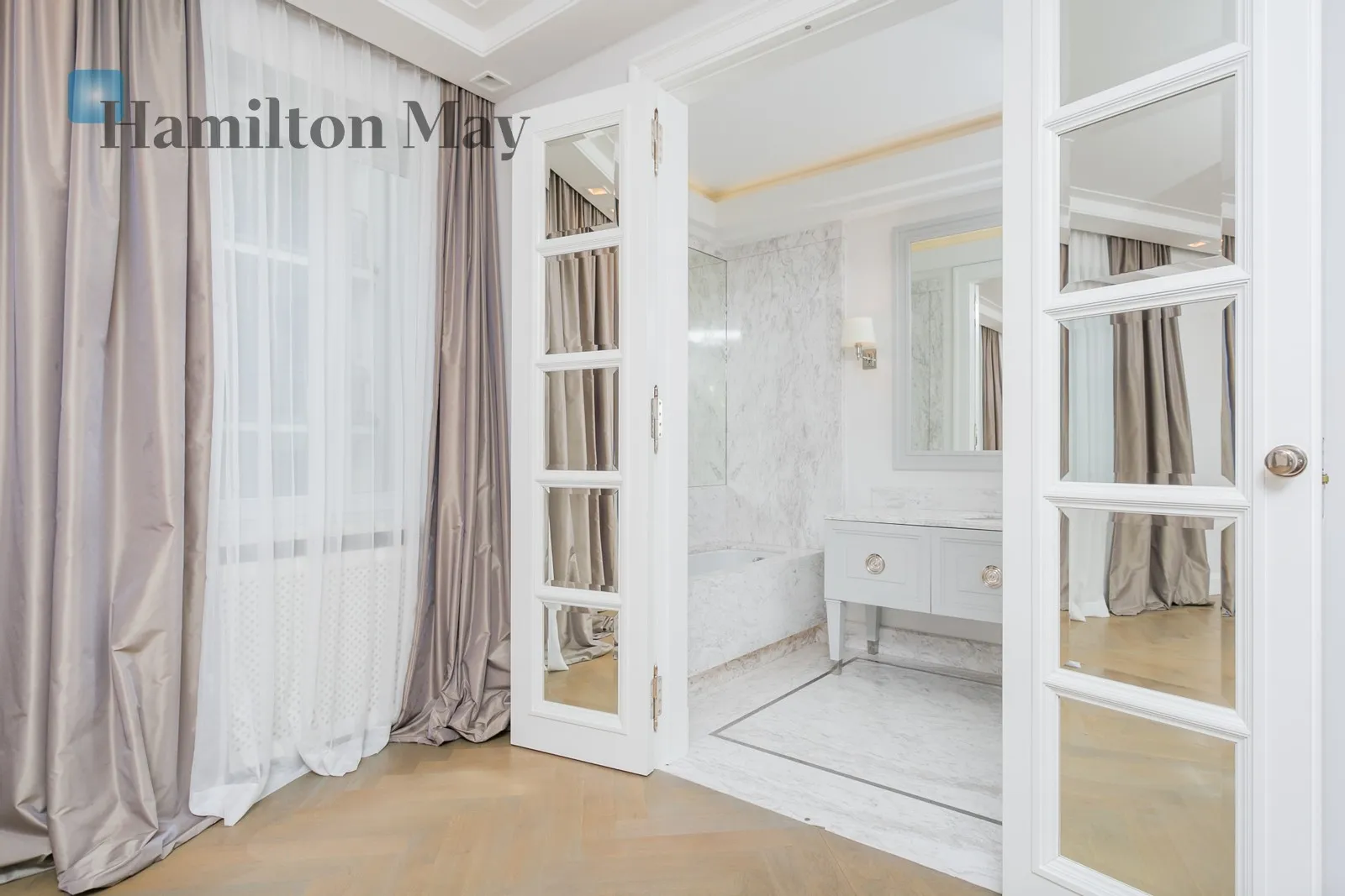 Luxurious apartment on the ground floor in the prestigious area of Mokotow