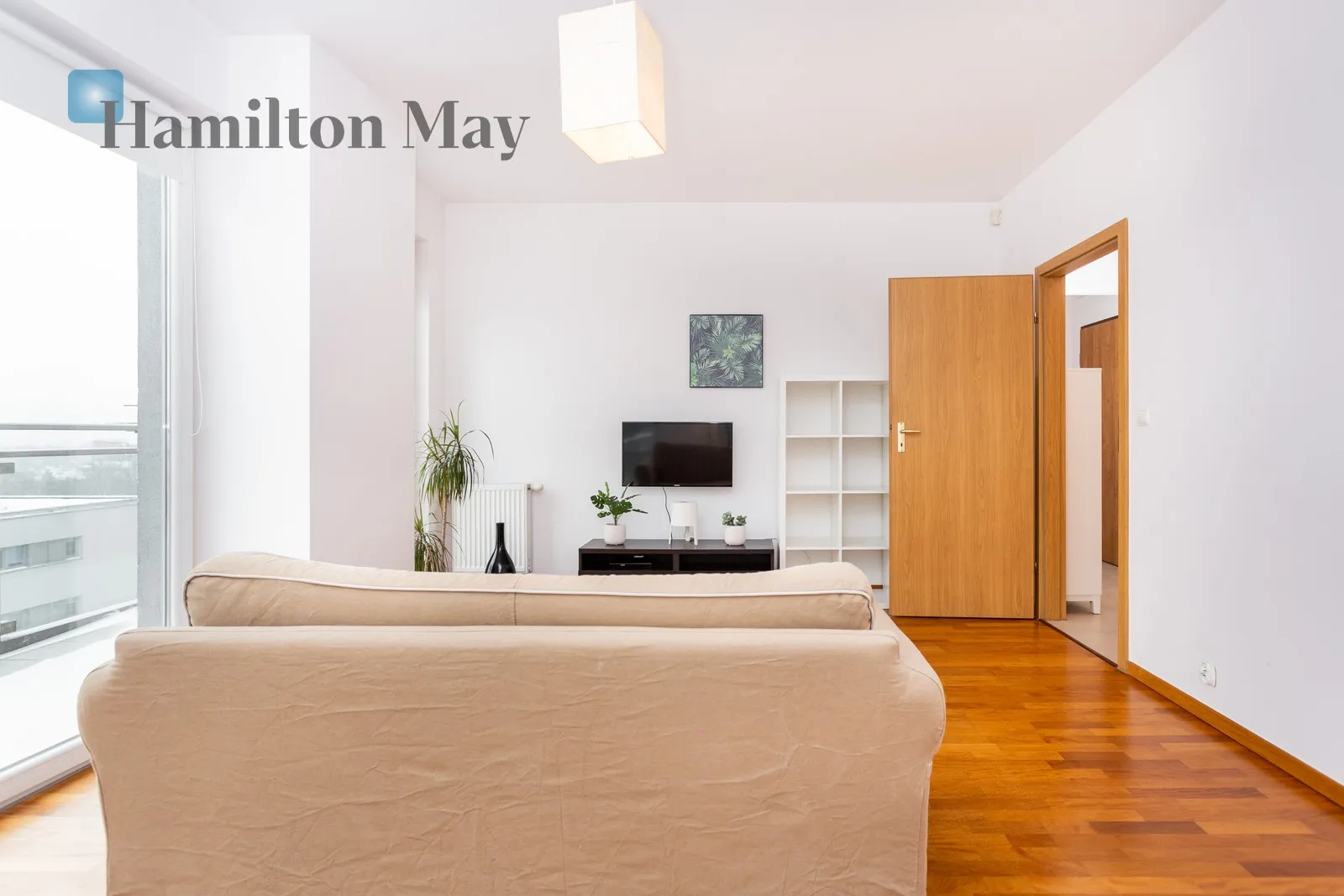 Street: Stańczyka Region: Bronowice Subregion: Bronowice Małe Distance to centre: 3.69 km Level: 7 Price: 2600 PLN Bedrooms: 1 Bathrooms: 1 Size: 56m2 Price/m2: 46 PLN - slider